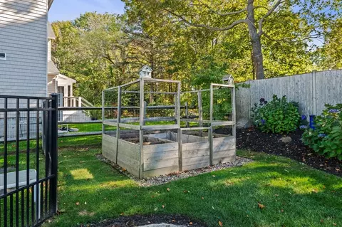 49 Thurston Point Rd, Gloucester, MA 01930 photo 36