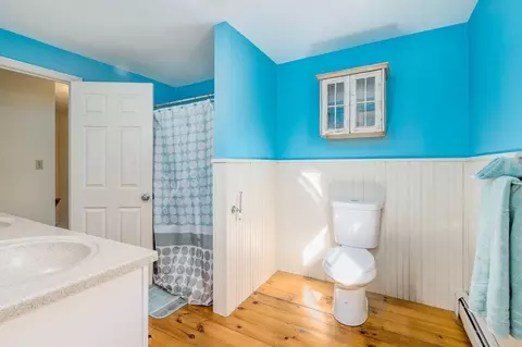 Bath - 330 Hay Rd, Eastham, MA 02642 photo 2 of 2