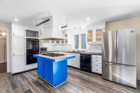 Kitchen - 330 Hay Rd, Eastham, MA 02642 photo 1 of 3