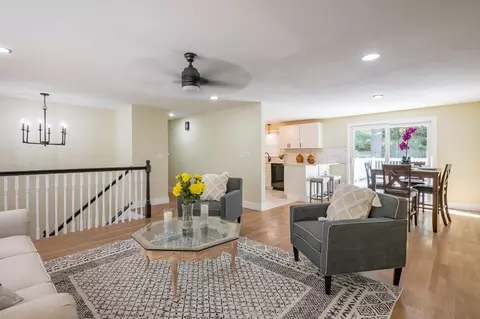 23 Glen, Nashua, NH 03062