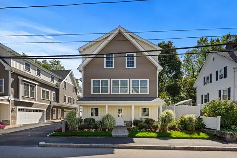 64 Garfield St #B, Quincy, MA 02169