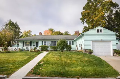 55 Prudential Rd, Worcester, MA 01606 photo 2