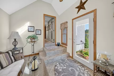 13 Fairway Dr, Acushnet, MA 02743 photo 17