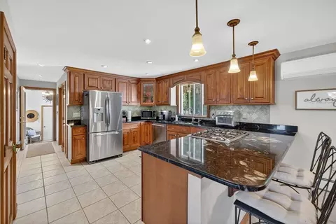 13 Fairway Dr, Acushnet, MA 02743 photo 11