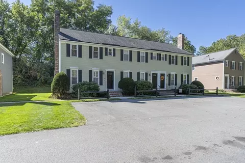 915 Wellman Ave #915, Chelmsford, MA 01863