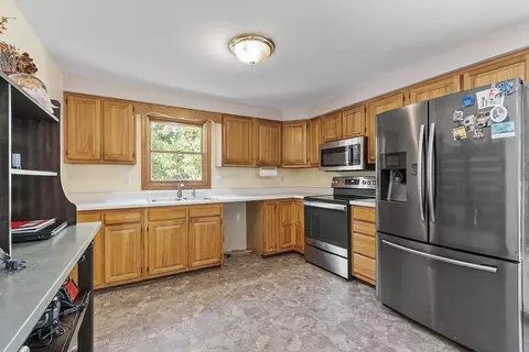 28 Old County Rd, Ashburnham, MA 01430 photo 11