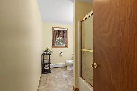 28 Old County Rd, Ashburnham, MA 01430 photo 17
