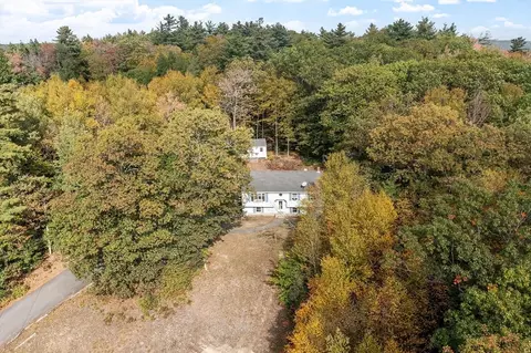 28 Old County Rd, Ashburnham, MA 01430 photo 2