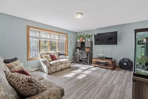 28 Old County Rd, Ashburnham, MA 01430 photo 6