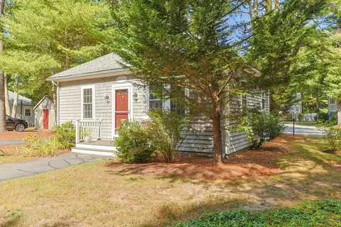 3040 Falmouth Rd #H, Osterville, MA 02655