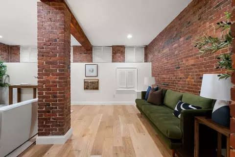 39 Kent St #B, Brookline, MA 02445 photo 7