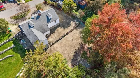 View/Area - 9 Locust St, Woburn, MA 01801 photo 1 of 2