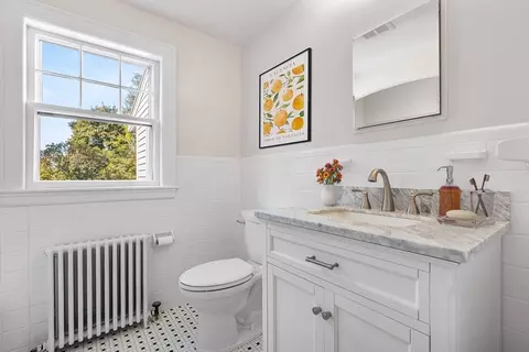 Bath - 9 Locust St, Woburn, MA 01801 photo 1 of 1
