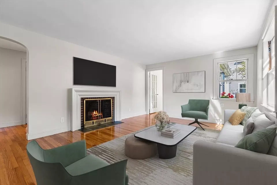 Living - 9 Locust St, Woburn, MA 01801 photo 2 of 2