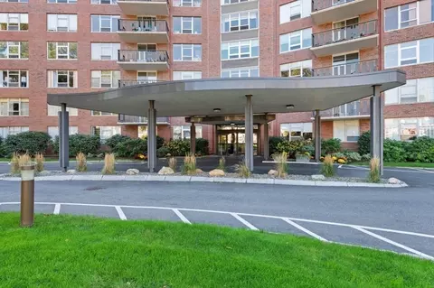 280 Boylston St #203, Newton, MA 02459