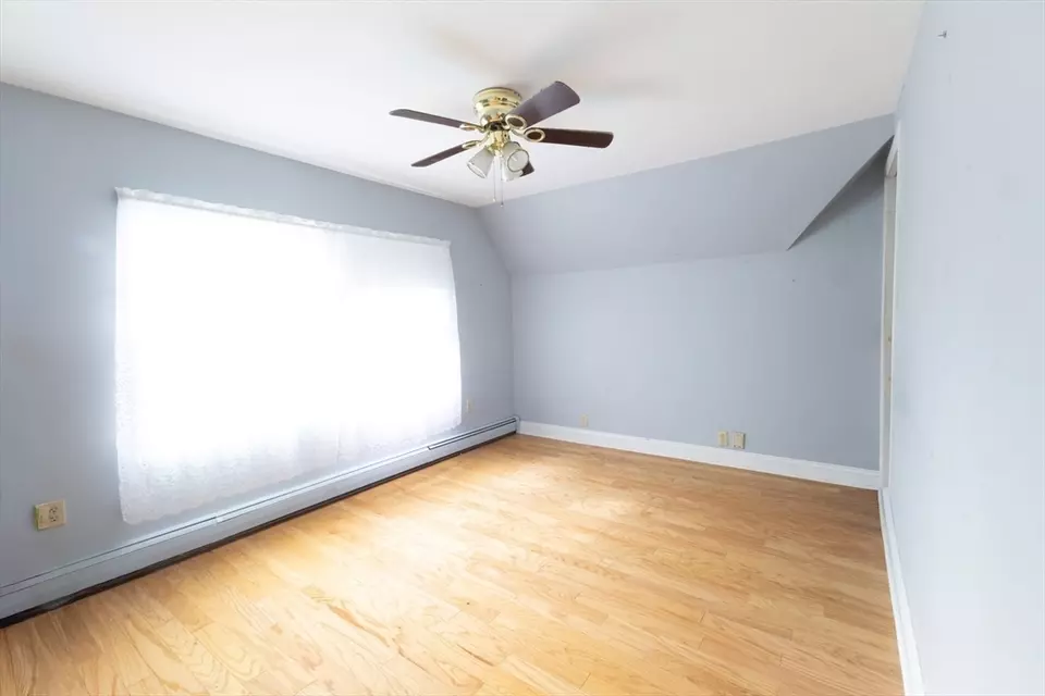 Bedroom - 1479 Main St, Leominster, MA 01453 photo 2 of 2