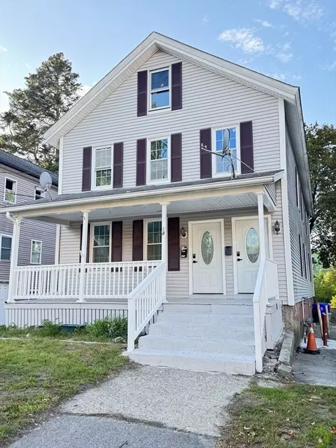 18 Spring St, Taunton, MA 02780