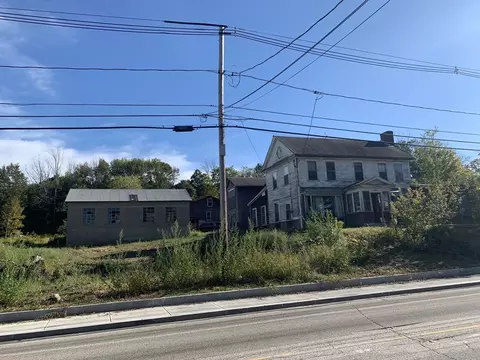 104 Patriots Rd, Templeton, MA 01468