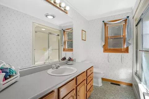 54 Cummings Rd, Ware, MA 01082 photo 19