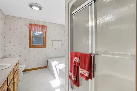 54 Cummings Rd, Ware, MA 01082 photo 29