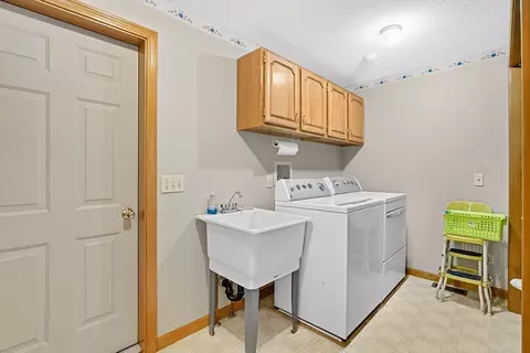 54 Cummings Rd, Ware, MA 01082 photo 12