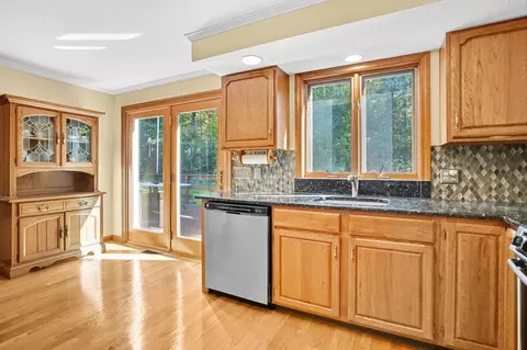 54 Cummings Rd, Ware, MA 01082 photo 8