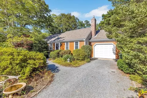 171 Timberlane Dr, Brewster, MA 02631