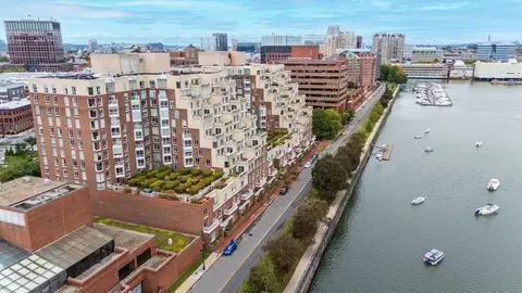 75-83 Cambridge Pkwy #E807, Cambridge, MA 02142