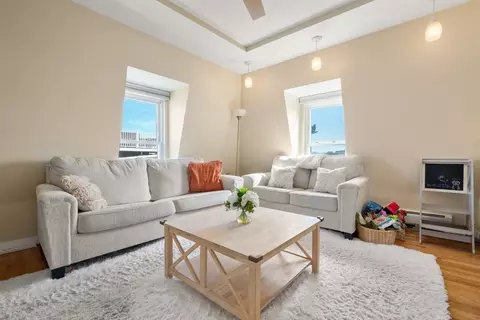 19 Parker St #3, Boston, MA 02129