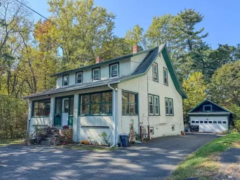 8-10 Western Ave, Greenfield, MA 01301