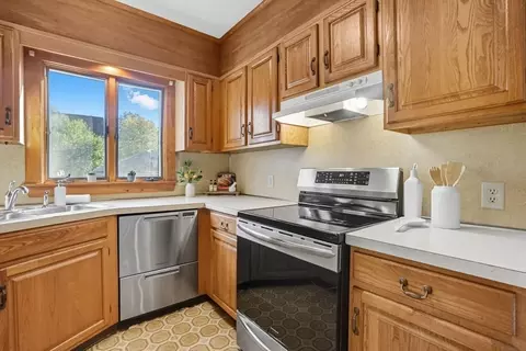 Kitchen - 15 Bronson Ter, Springfield, MA 01108 photo 1 of 5