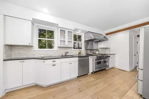 1088 Main St, Hingham, MA 02043 photo 10