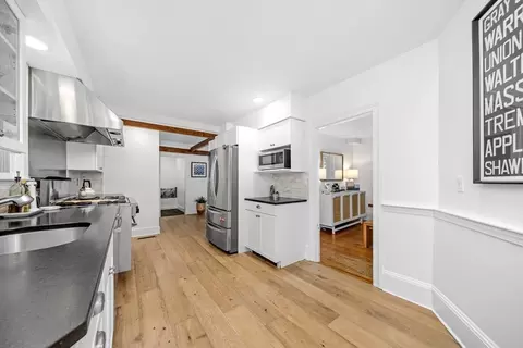 1088 Main St, Hingham, MA 02043 photo 9