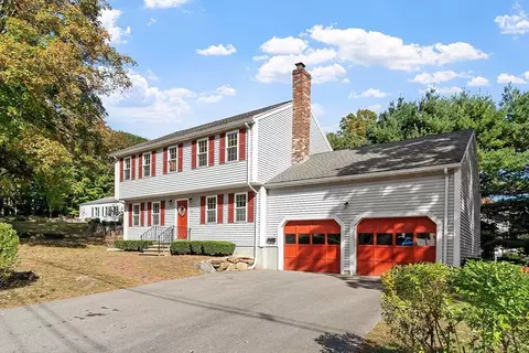 71 Hudson St, Marlborough, MA 01752