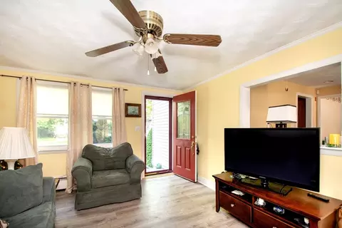55 Christopher Dr, Milton, MA 02186 photo 3