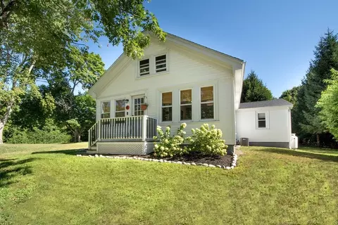 4 Mullen Way, Bridgewater, MA 02324