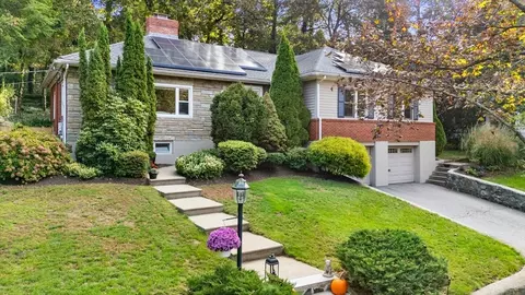 4 Sargent Rd, Winchester, MA 01890