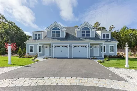 213 N Falmouth Hwy #5A, Falmouth, MA 02556