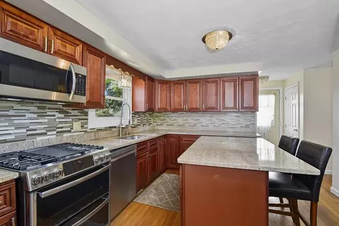 1491 Hyde Park Ave, Hyde Park, MA 02136