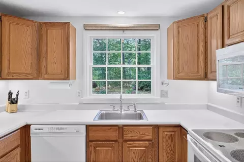 98 Bay Ln, Centerville, MA 02632 photo 11