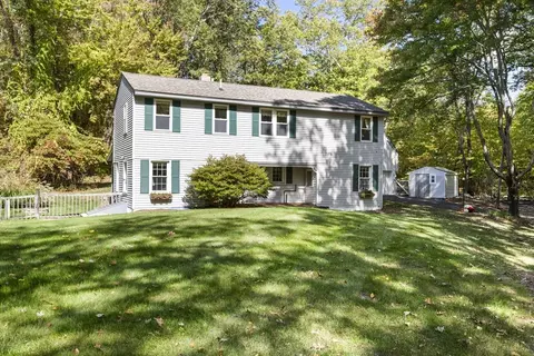 239 Aldrich St, Uxbridge, MA 01569