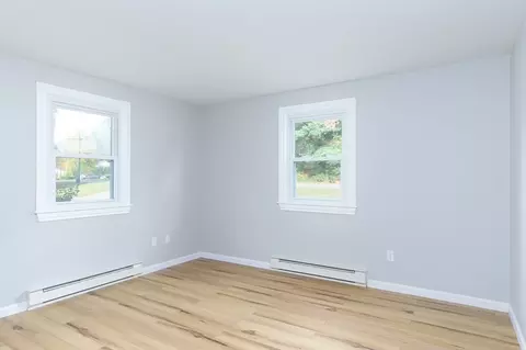 Bedroom - 25 Westbrook Ave, Ware, MA 01082 photo 2 of 3