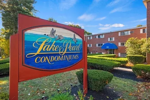131 Creek St #7, Wrentham, MA 02093