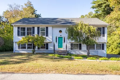 11 Sullivan Rd, North Reading, MA 01864
