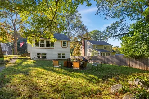 Exterior - 25 Martin Rd, Reading, MA 01867 photo 5 of 6