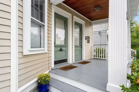 29 Gartland St #2, Boston, MA 02130