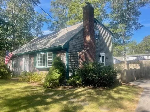 62 Danas Path, Yarmouth, MA 02673