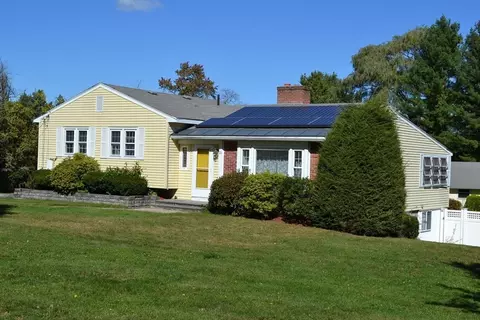 20 Clifford Rd, Southborough, MA 01772