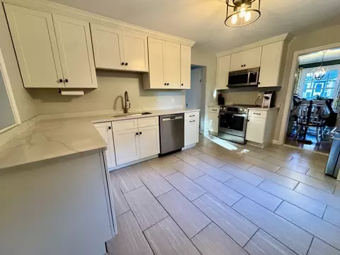439 Archer St, Fall River, MA 02720 photo 14