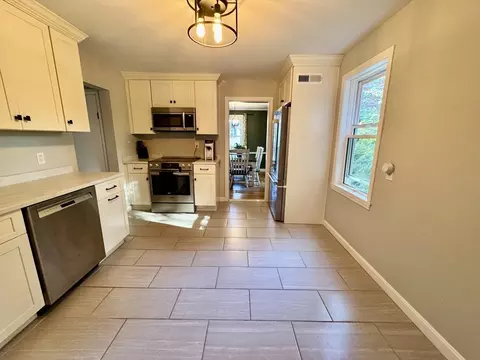 439 Archer St, Fall River, MA 02720 photo 12
